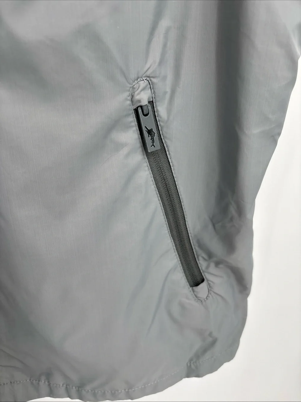 Sz L Tommy Bahama Gray Packable Travel Vest used menswear - Picture 3 of 10